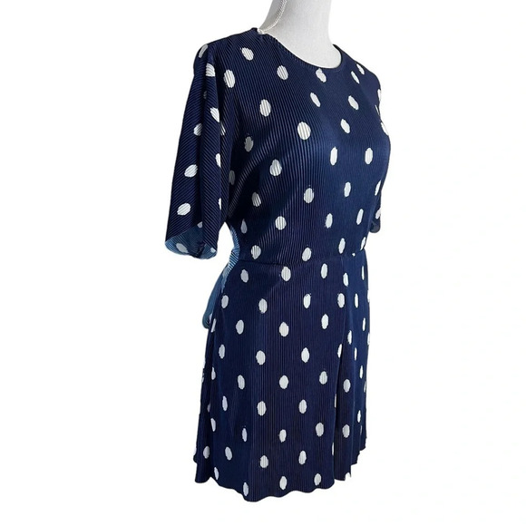 ASOS Navy Blue and White Polka Dot Romper Size 6 Accordion Pleated Shorts Tie - Picture 2 of 7